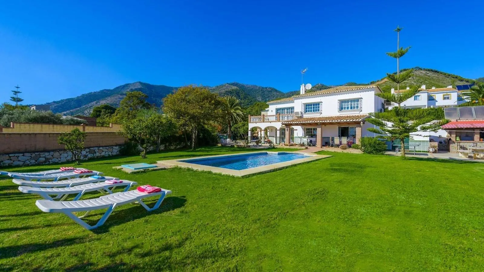 Villa Laurel De Mijas By Ruralidays