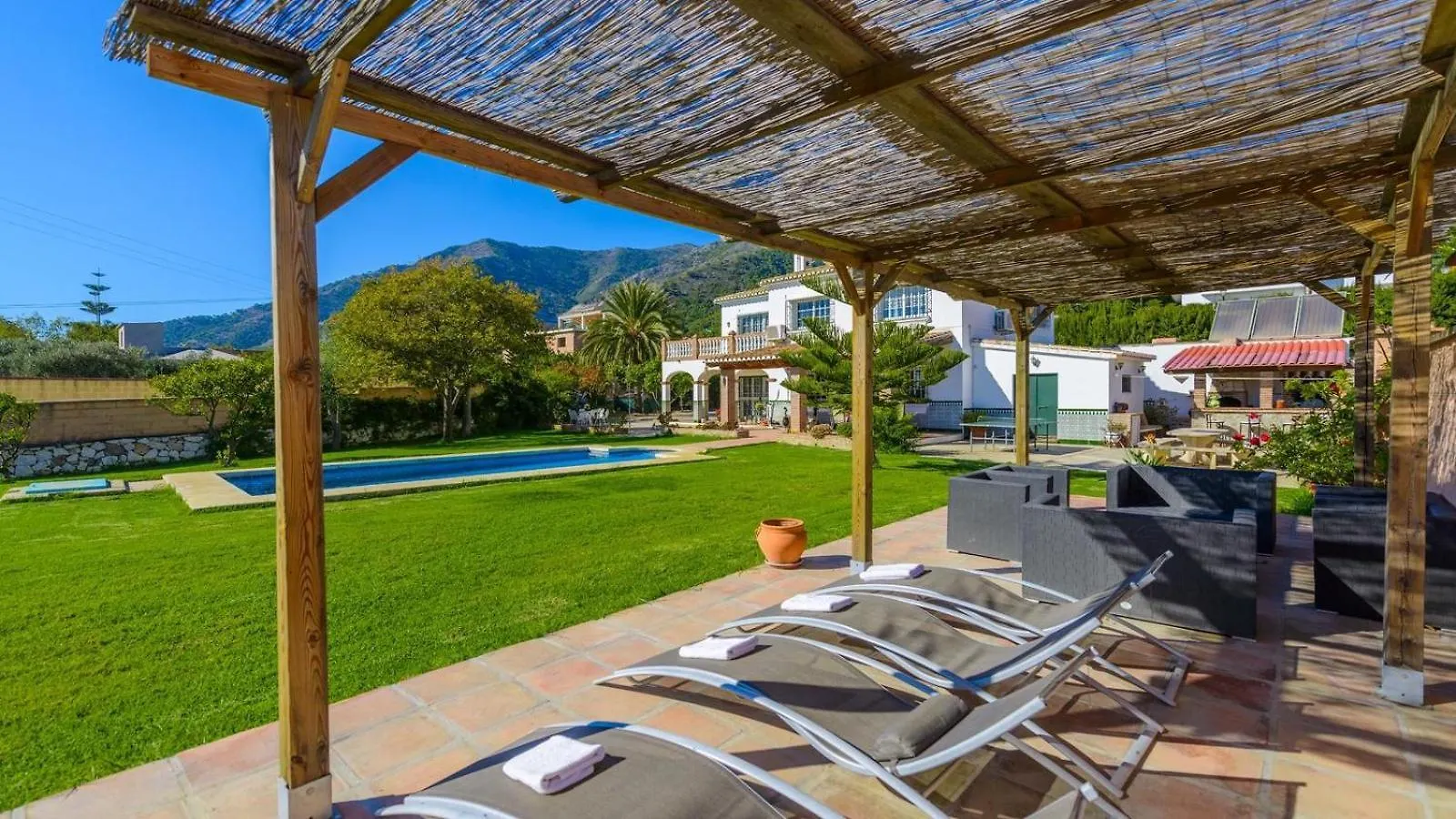 Villa Laurel De Mijas By Ruralidays 0*,